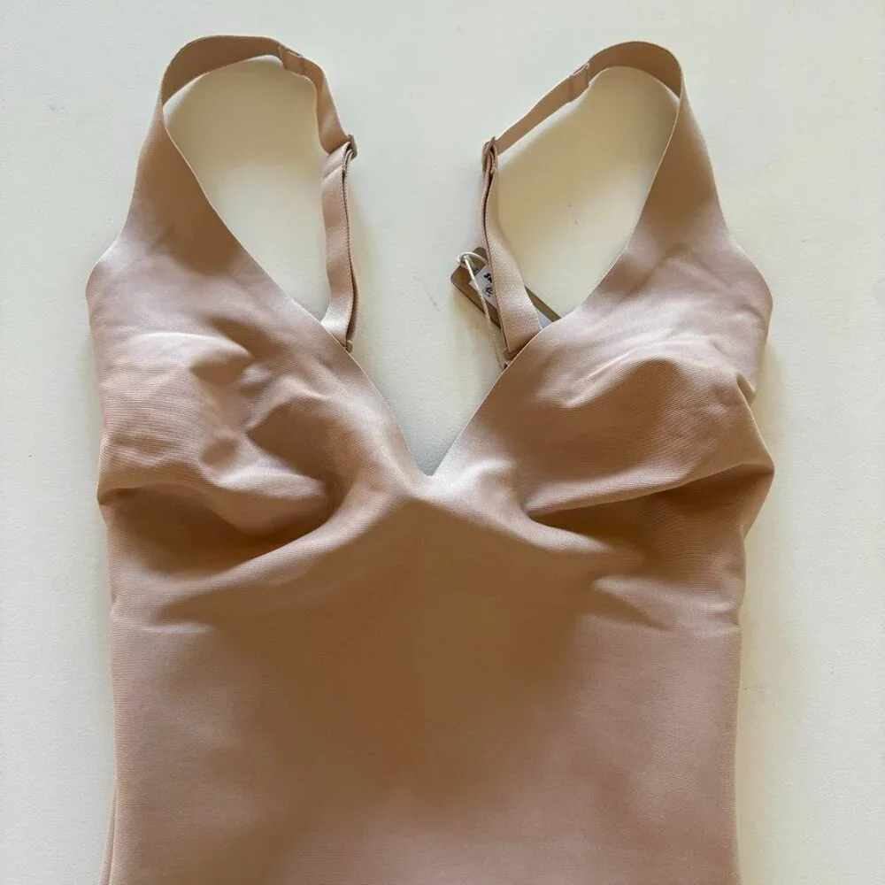 Nwt Skims Body Collection Bodysuit - Picture 2 of 4